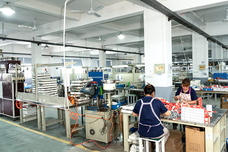 โรงงานทำงาน